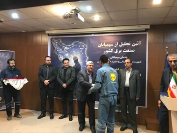 معاون استاندار کردستان: سیمبانان رزمندگان خط مقدم خدمت‌رسانی هستند