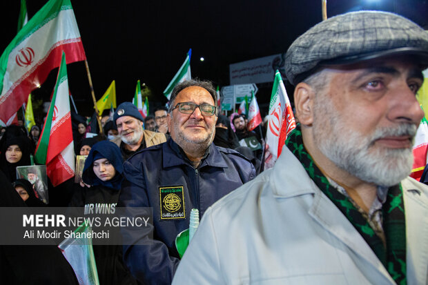 Mashhad hosts gathering to show solidarity btw Iran, Pakistan
