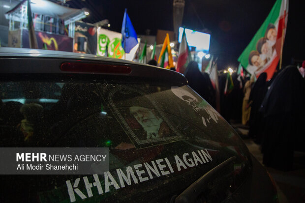 Mashhad hosts gathering to show solidarity btw Iran, Pakistan
