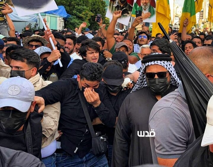 حضور علنی الحمیداوی در یک راهپیمایی بعد از تعیین جایزه از سوی آمریکا