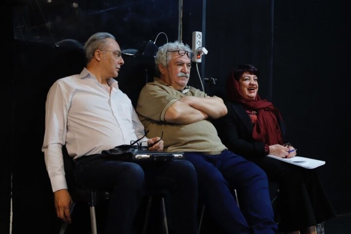 «شعله‌های سرکش تاریکی» به ایران‌شهر رسید؛ باید ادامه داد