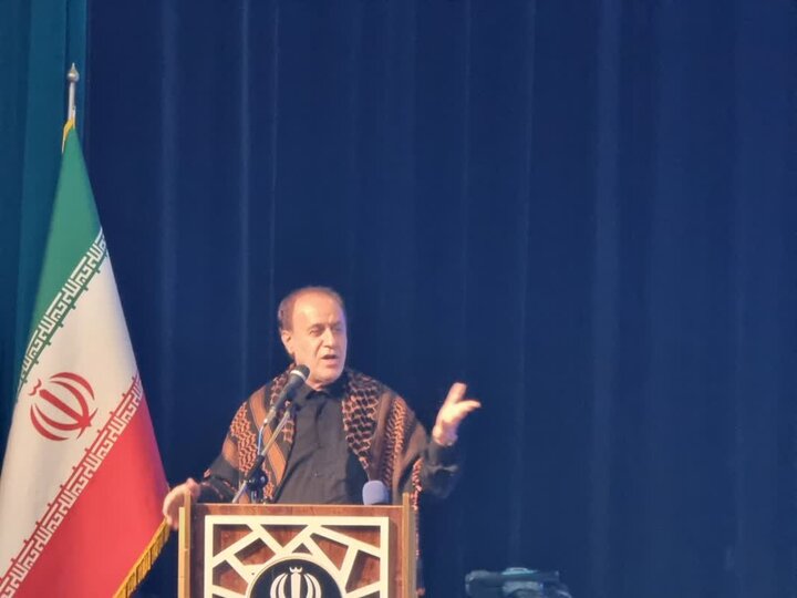 حاجي بابائي: تلقينا اول الايرادات من رسوم عبور مضيق هرمز