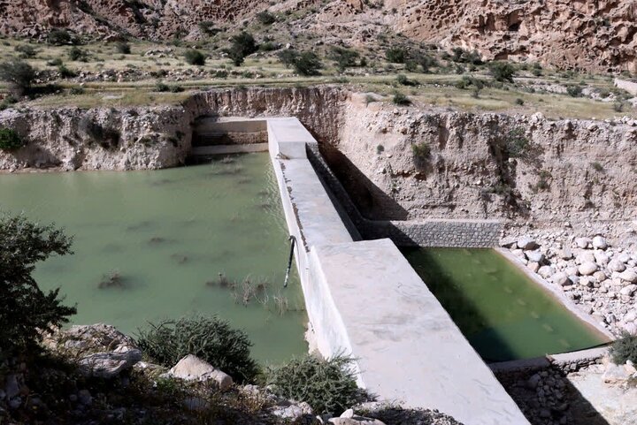 ۱۴۶ سازه آبخیزداری در شهرستان دشتی آبگیری شدند