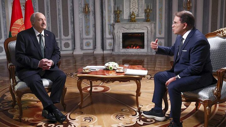 لوکاشنکو: صحبت از حقوق بشر پس از بمباران میناب در ایران، بی‌معناست