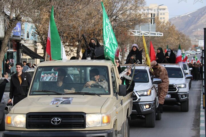 رزمایش دختران فاطمی جان فدای ایران در خلخال