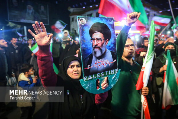 میدان‌داری مردم ساری به عشق ایران