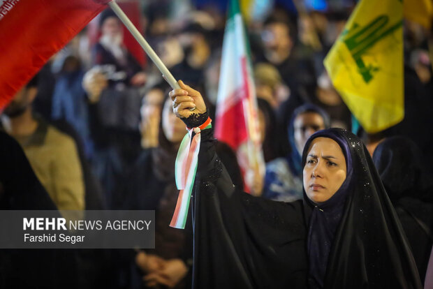 میدان‌داری مردم ساری به عشق ایران