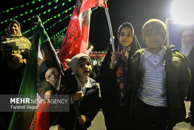 میدان‌داری مردم ساری به عشق ایران