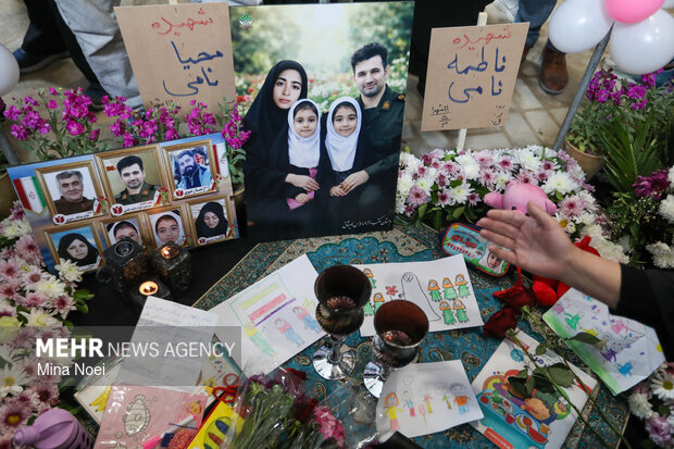 دختران آسمانی میثاق