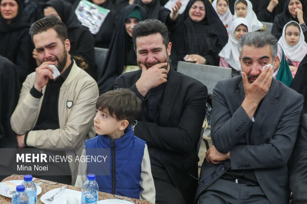 دختران آسمانی میثاق