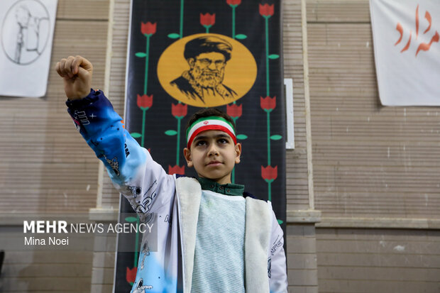 دختران آسمانی میثاق