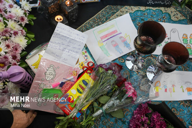 دختران آسمانی میثاق