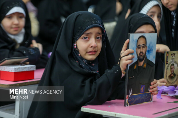 دختران آسمانی میثاق