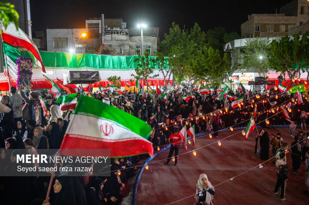 اجتماع حمایت از رزمندگان در مقابله با دشمن آمریکایی - صهیونی