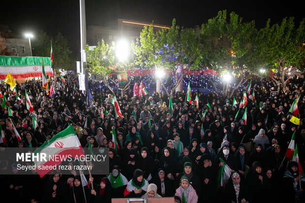 Tehraners denounce US-Israeli aggression against Iran
