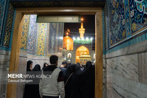 Imam Reza (AS) shrine on eve of Hazrat Masoumeh birth anniv.
