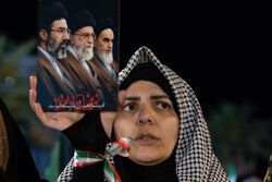 مردم آزادشهر: نسبت آینده کشور خوش‌بین هستیم