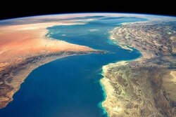 Hormuz transit charges yield first revenue for Iran: MP