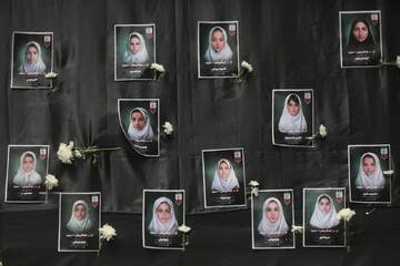 هجای غایب در جشن فرشته‌ها؛ مرثیه‌ای بر الفبای ناتمام دختران نور