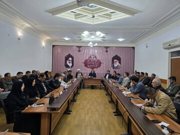 خورشیدی: حضور حماسی مردم در خیابان‌ها موجب ناکامی دشمنان شد