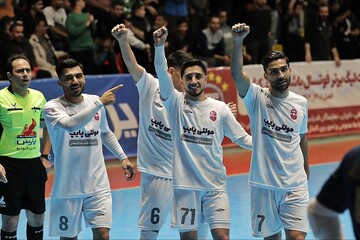 گیتی پسند قهرمان لیگ برتر فوتسال شد