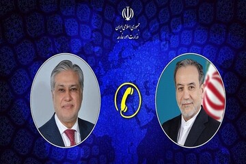 Iran, Pakistan FMs discuss ties, reg., intl. developments