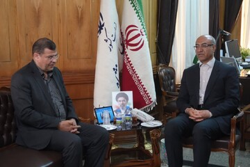 کرمانشاه رکورددار استقامت و پیشگام بازسازی کشور است