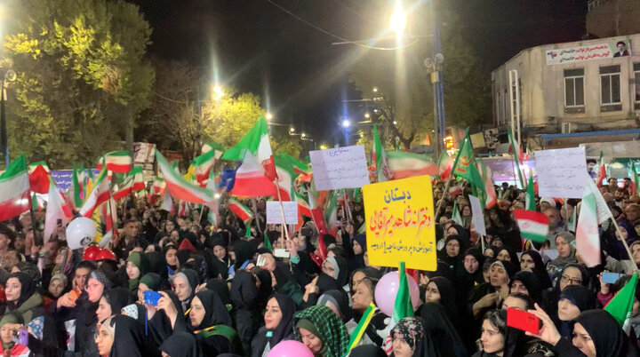 اتحاد و انسجام ملت ایران دشمن را به زانو در آورد