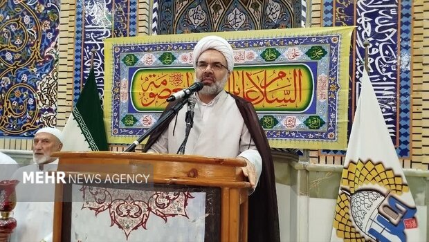 تدینی: ویژه برنامه های دهه کرامت در ۲۰۰ بقعه گیلان برگزار می شود