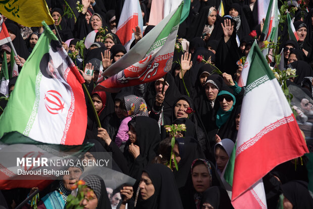 اجتماع دختران خورشید در مشهد