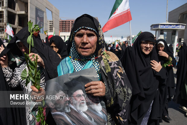 اجتماع دختران خورشید در مشهد