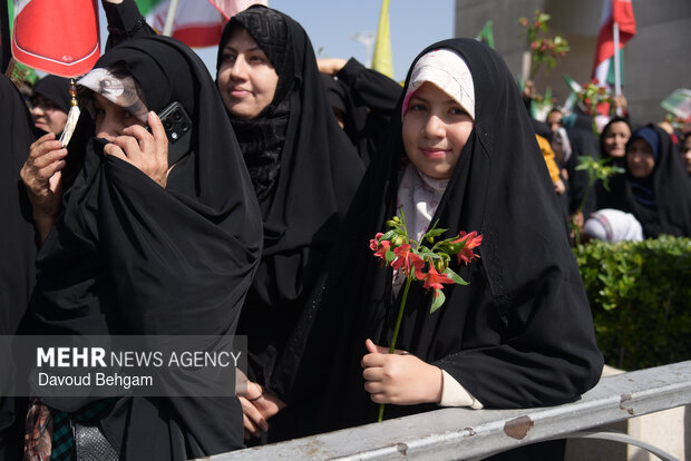 اجتماع دختران خورشید در مشهد