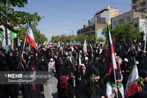 اجتماع دختران خورشید در مشهد