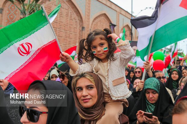 اجتماع بزرگ « ایراندخت» در اردبیل