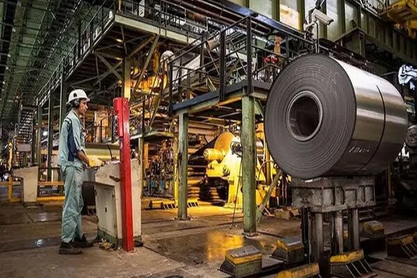 حیدری: فولاد مبارکه نیاز خودروسازان را تأمین می‌کند