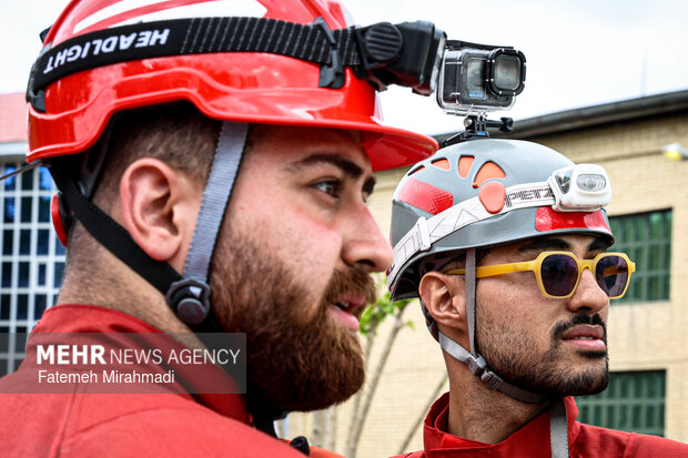 رزمایش امدادگران هلال احمر