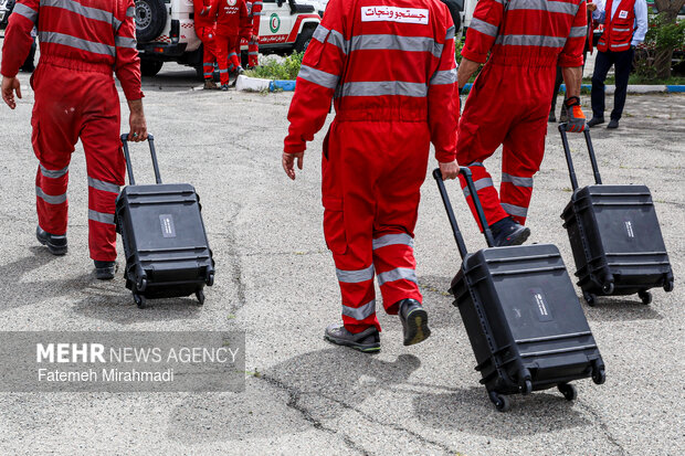 رزمایش امدادگران هلال احمر