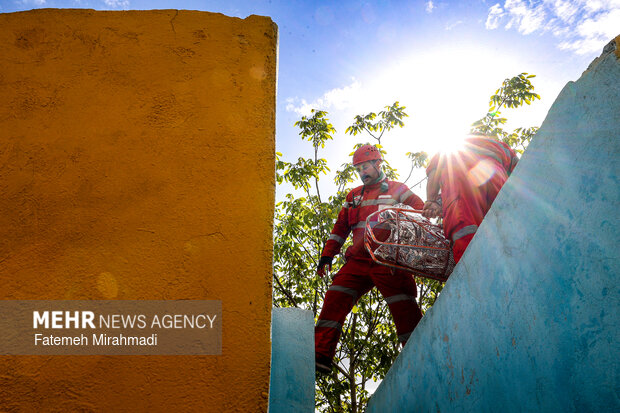 رزمایش امدادگران هلال احمر