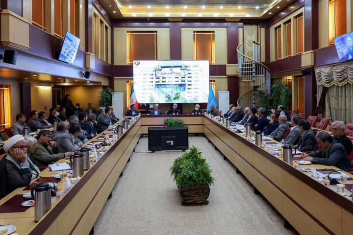 Pezeşkiyan: Savaşı genişletmek istemiyoruz