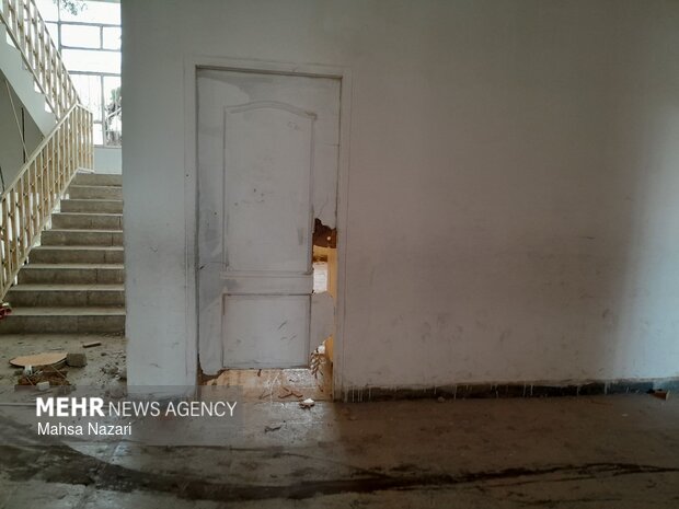 آثار تجاوزات رژیم صهیونیستی در دبستان شهید احمد رحیمی شهر ایلام