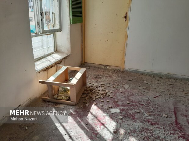 آثار تجاوزات رژیم صهیونیستی در دبستان شهید احمد رحیمی شهر ایلام