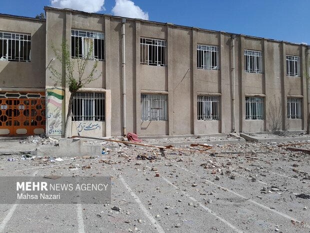 آثار تجاوزات رژیم صهیونیستی در دبستان شهید احمد رحیمی شهر ایلام