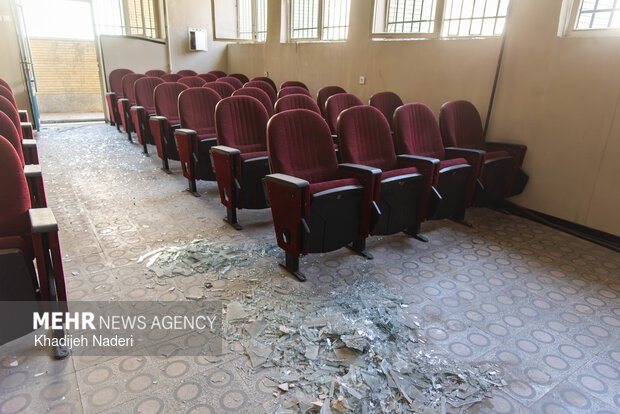 آثار تجاوز آمریکایی-صهیونیستی در مدرسه بهشت آئین اصفهان