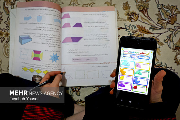 آموزش مجازی دانش آموزان در همدان