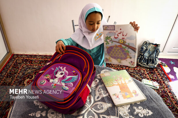 آموزش مجازی دانش آموزان در همدان