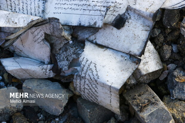 پایان یک گنجینه؛ کتابخانه سیدالشهدا در زیر آتش و آوار