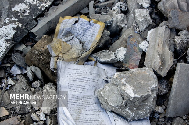 پایان یک گنجینه؛ کتابخانه سیدالشهدا در زیر آتش و آوار