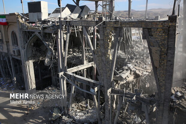 پایان یک گنجینه؛ کتابخانه سیدالشهدا در زیر آتش و آوار