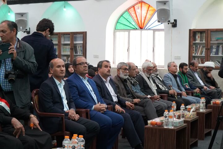 فرماندار بوشهر: خانوادههای شهدا الگویی ماندگار برای همه نسلها هستند