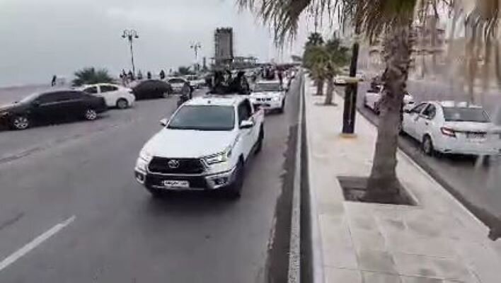 رژه خودرویی بانوان در بوشهر